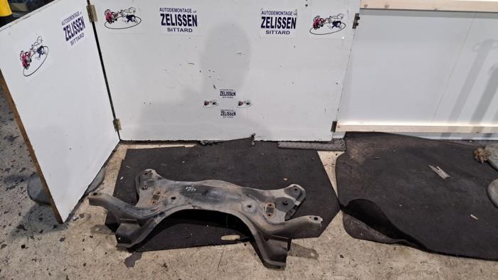 Gebruikte Subframe Fiat Panda (169) Prijs € 78,75 Margeregeling aangeboden door Zelissen V.O.F. autodemontage