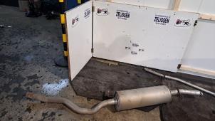 Gebruikte Uitlaat Middendemper Seat Alhambra (7V8/9) 2.0 Prijs € 42,00 Margeregeling aangeboden door Zelissen V.O.F. autodemontage