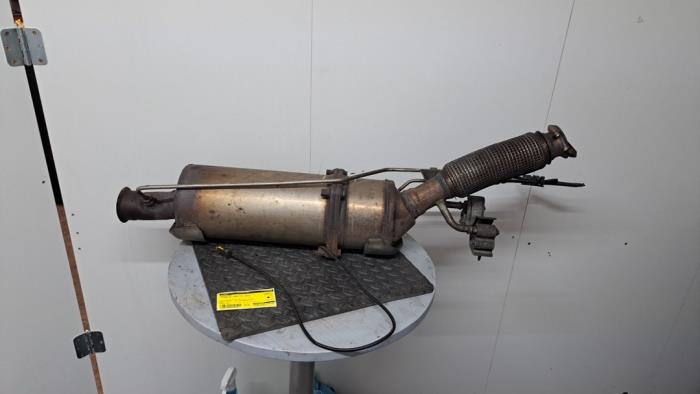 Gebruikte Roetfilter Citroen C4 Grand Picasso (UA) 2.0 HDiF 16V 135 Prijs € 225,00 Margeregeling aangeboden door Zelissen V.O.F. autodemontage