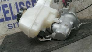 Gebruikte Hoofdremcilinder Skoda Superb Combi (NZ5) 1.5 TSI iV Prijs € 68,25 Margeregeling aangeboden door Zelissen V.O.F. autodemontage