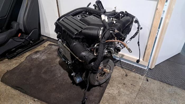 Gebruikte Motor Skoda Superb Combi (NZ5) 1.5 TSI iV Prijs € 4.725,00 Margeregeling aangeboden door Zelissen V.O.F. autodemontage