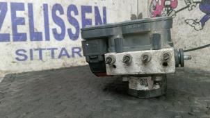 Gebruikte ABS Pomp Citroen C4 Picasso (3D/3E) 2.0 Blue HDI 150 Prijs € 204,75 Margeregeling aangeboden door Zelissen V.O.F. autodemontage