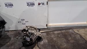 Gebruikte Versnellingsbak Volkswagen Polo IV (9N1/2/3) 1.2 12V Prijs € 288,75 Margeregeling aangeboden door Zelissen V.O.F. autodemontage