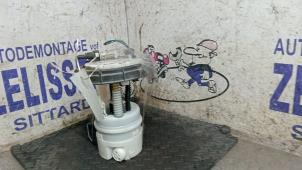 Gebruikte Benzinepomp Citroen DS3 (SA) 1.6 VTi 120 16V Prijs € 47,25 Margeregeling aangeboden door Zelissen V.O.F. autodemontage