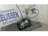 Nissan Qashqai (J10) 1.6 16V Deurslot Mechaniek 4Deurs rechts-achter
