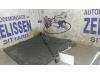 Nissan Qashqai (J10) 1.6 16V Achterklepdemper links-achter