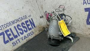 Gebruikte Pomp Airco Mitsubishi Colt (Z2/Z3) 1.3 16V Prijs € 99,75 Margeregeling aangeboden door Zelissen V.O.F. autodemontage