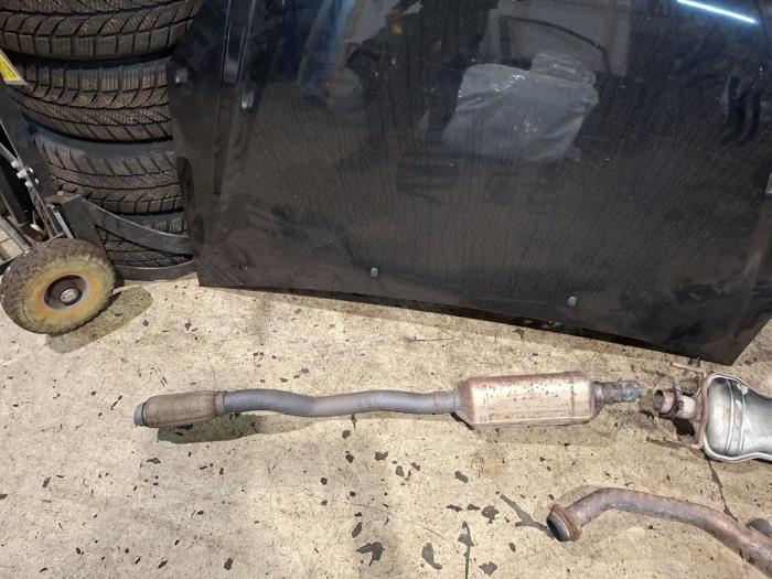 Gebruikte Katalysator Opel Astra G (F08/48) 1.8 16V Prijs € 225,00 Margeregeling aangeboden door Zelissen V.O.F. autodemontage