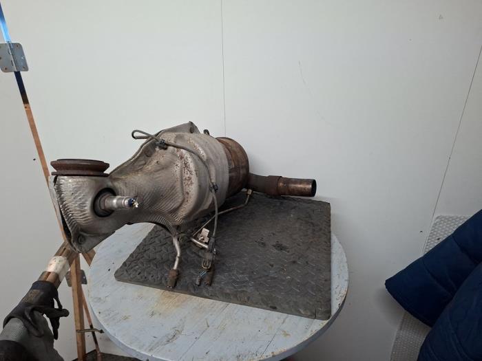 Gebruikte Roetfilter Suzuki Swift Prijs € 400,00 Margeregeling aangeboden door Zelissen V.O.F. autodemontage