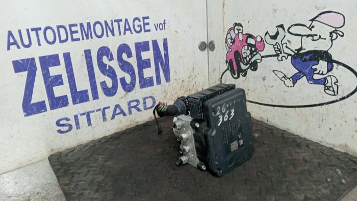 Gebruikte ABS Pomp Opel Astra J (PC6/PD6/PE6/PF6) 1.4 Turbo 16V Prijs € 131,25 Margeregeling aangeboden door Zelissen V.O.F. autodemontage