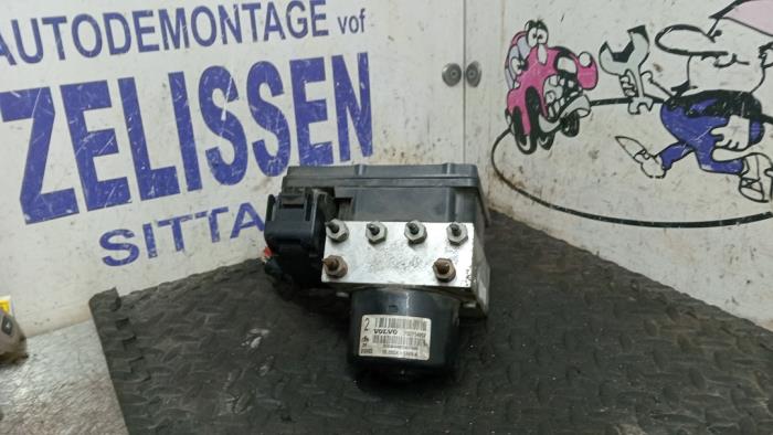 Gebruikte ABS Pomp Volvo XC90 I Prijs € 257,25 Margeregeling aangeboden door Zelissen V.O.F. autodemontage
