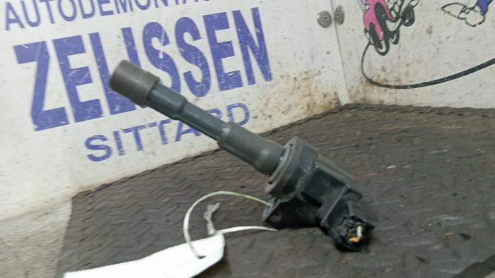 Gebruikte Bobine Honda Insight (ZE2) 1.3 16V VTEC Prijs € 2,10 Margeregeling aangeboden door Zelissen V.O.F. autodemontage