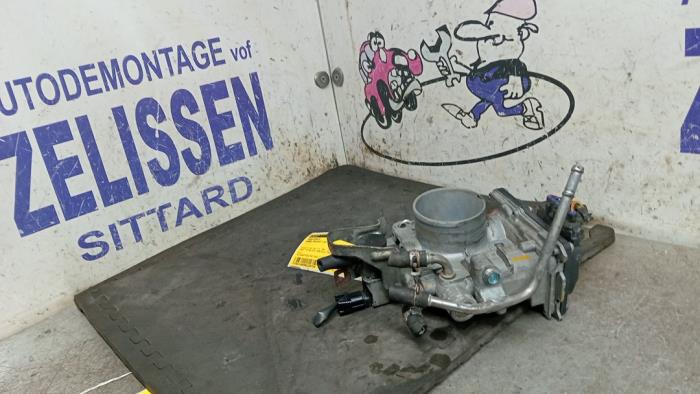 Gebruikte Gasklephuis Honda Insight (ZE2) 1.3 16V VTEC Prijs € 47,25 Margeregeling aangeboden door Zelissen V.O.F. autodemontage
