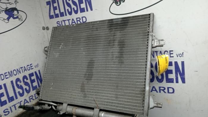 Gebruikte Airco Condensor Mercedes E (W211) 1.8 E-200 K 16V Prijs € 52,50 Margeregeling aangeboden door Zelissen V.O.F. autodemontage