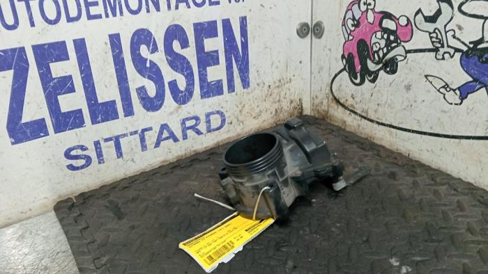 Gebruikte Gasklephuis Citroen C3 Picasso (SH) 1.4 16V VTI 95 Prijs € 42,00 Margeregeling aangeboden door Zelissen V.O.F. autodemontage