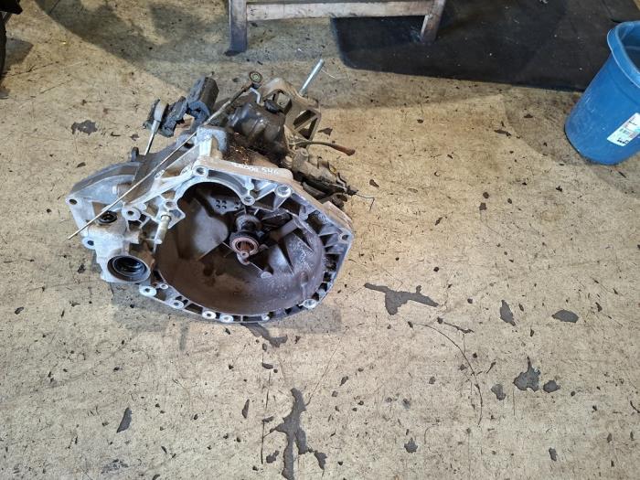 Gebruikte Versnellingsbak Fiat Panda (169) 1.2 Fire Prijs € 420,00 Margeregeling aangeboden door Zelissen V.O.F. autodemontage