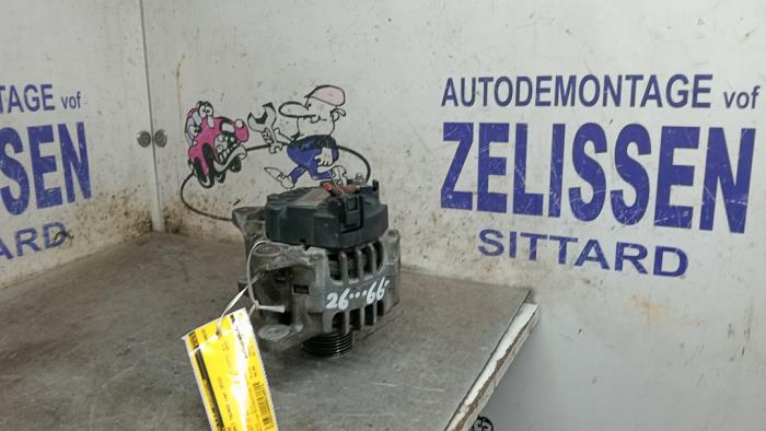 Gebruikte Alternator Renault Twingo II (CN) 1.2 16V Prijs € 47,25 Margeregeling aangeboden door Zelissen V.O.F. autodemontage