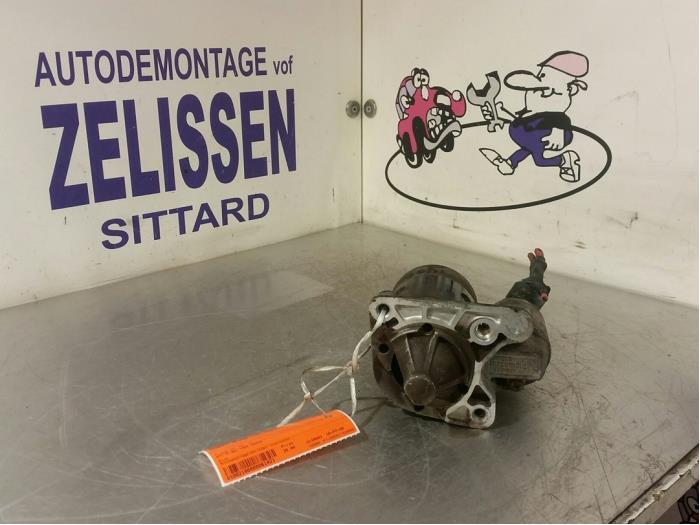 Gebruikte Startmotor Renault Megane Classic (LA) 1.4i RL,RN Prijs op aanvraag aangeboden door Zelissen V.O.F. autodemontage