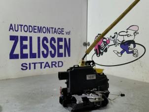 Gebruikte Deurslot Mechaniek 4Deurs links-achter Seat Leon Prijs op aanvraag aangeboden door Zelissen V.O.F. autodemontage
