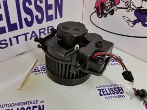 Gebruikte Aanjager Mercedes C (W203) 2.0 C-180 16V Prijs € 52,50 Margeregeling aangeboden door Zelissen V.O.F. autodemontage