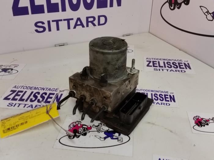Gebruikte ABS Pomp Audi RS 4 (B7) RS4 4.2 V8 40V Prijs € 525,00 Margeregeling aangeboden door Zelissen V.O.F. autodemontage