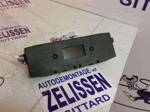 Gebruikte Display Interieur Citroen C2 (JM) 1.6 16V VTS Prijs op aanvraag aangeboden door Zelissen V.O.F. autodemontage