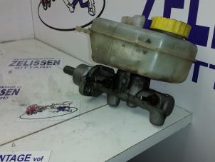Gebruikte Hoofdremcilinder Audi A6 Avant (C5) 2.5 TDI V6 24V Prijs op aanvraag aangeboden door Zelissen V.O.F. autodemontage
