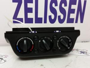Gebruikte Kachel Bedieningspaneel Suzuki Swift (ZA/ZC/ZD1/2/3/9) 1.3 VVT 16V Prijs € 73,50 Margeregeling aangeboden door Zelissen V.O.F. autodemontage