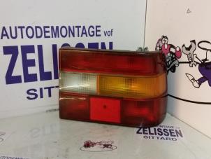 Gebruikte Achterlicht rechts Volvo 850 2.5i GLT 20V Prijs op aanvraag aangeboden door Zelissen V.O.F. autodemontage