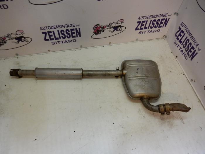 Gebruikte Uitlaat Middendemper Seat Toledo (1L2) 2.0i CL,GLX,GT Kat. Prijs op aanvraag aangeboden door Zelissen V.O.F. autodemontage