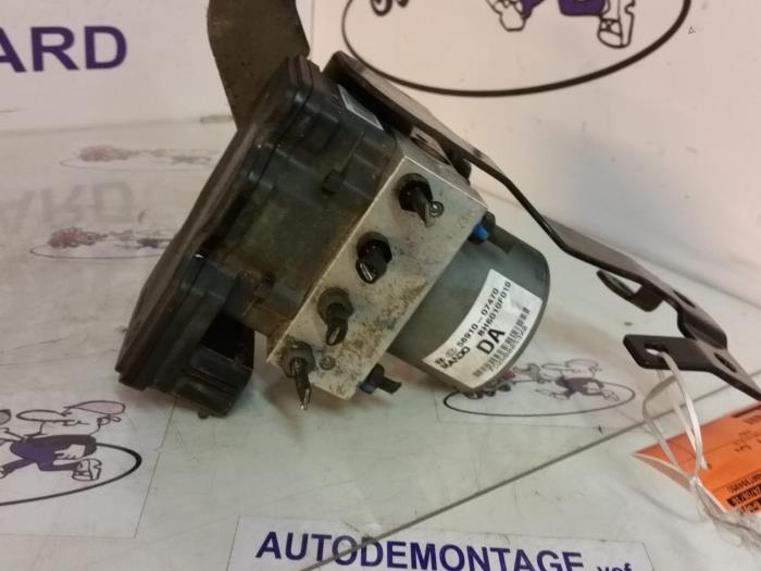 Gebruikte ABS Pomp Kia Picanto (BA) 1.0 12V Prijs op aanvraag aangeboden door Zelissen V.O.F. autodemontage