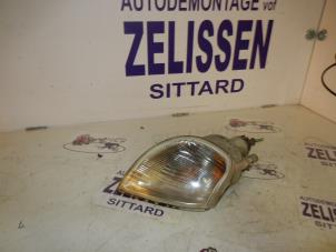 Gebruikte Knipperlichtglas rechts Citroen Saxo 1.1i X,SX Prijs op aanvraag aangeboden door Zelissen V.O.F. autodemontage