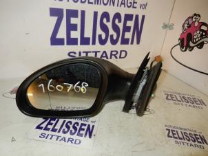 Gebruikte Buitenspiegel links Seat Ibiza III (6L1) 1.4 16V 100 Prijs op aanvraag aangeboden door Zelissen V.O.F. autodemontage