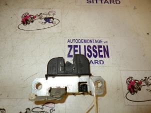Gebruikte Achterklep Slotmechaniek Seat Ibiza III (6L1) 1.4 16V 75 Prijs op aanvraag aangeboden door Zelissen V.O.F. autodemontage