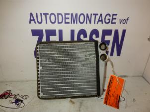 Gebruikte Chaufage Radiateur Volkswagen Touran (1T1/T2) 2.0 TDI DPF Prijs op aanvraag aangeboden door Zelissen V.O.F. autodemontage