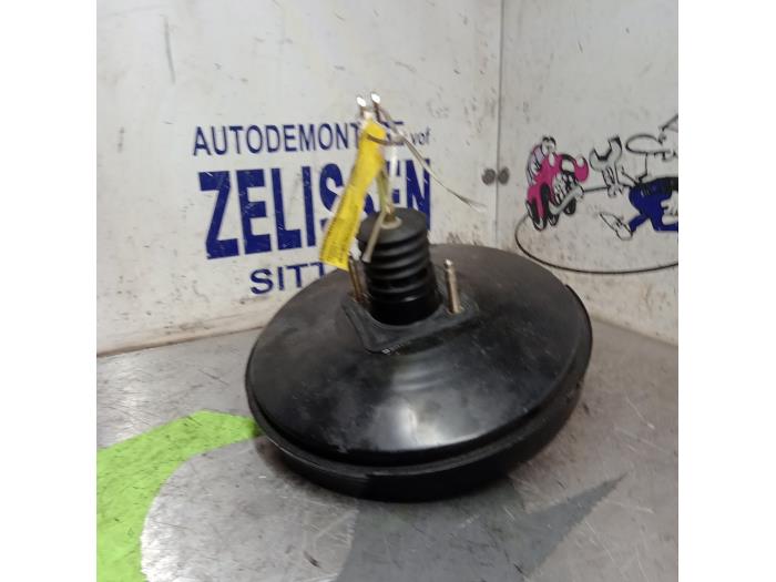 Gebruikte Rembol Renault Laguna II Grandtour (KG) 2.2 dCi 150 16V Prijs op aanvraag aangeboden door Zelissen V.O.F. autodemontage