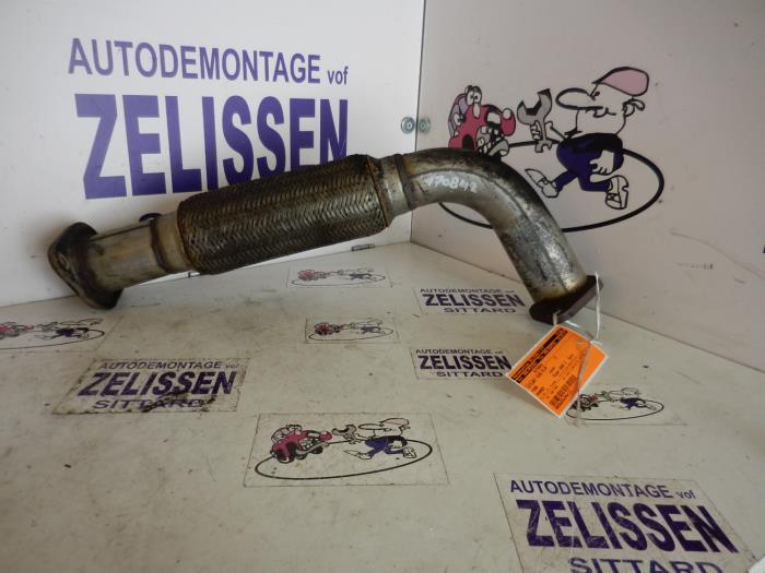Gebruikte Uitlaat voorpijp Ford Mondeo III Wagon 2.0 TDCi 130 16V Prijs op aanvraag aangeboden door Zelissen V.O.F. autodemontage