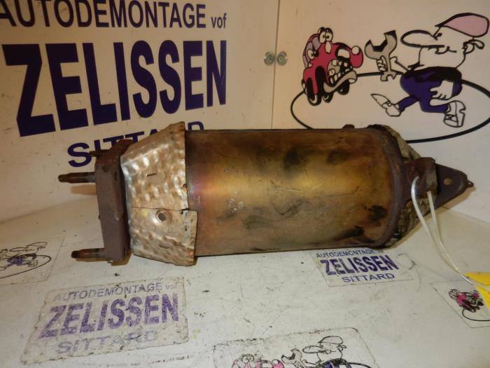 Gebruikte Katalysator Ford Mondeo III Wagon 2.0 TDCi 130 16V Prijs op aanvraag aangeboden door Zelissen V.O.F. autodemontage