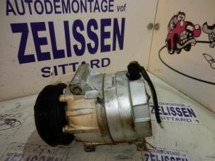 Gebruikte Aircopomp Renault Laguna II (BG) 2.0 16V IDE Prijs € 78,75 Margeregeling aangeboden door Zelissen V.O.F. autodemontage