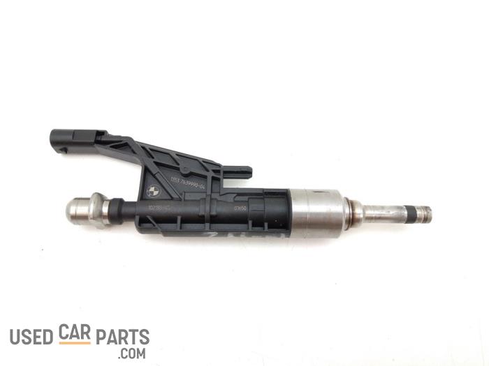 Injector (benzine injectie) - BMW 1-Serie - O62989