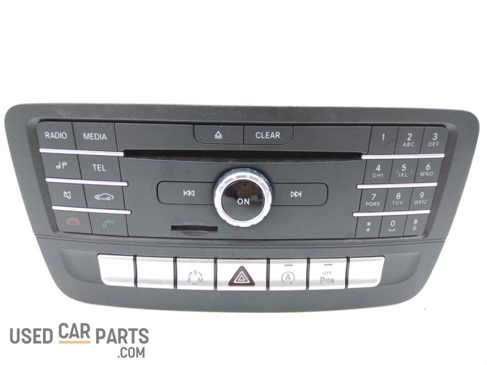 Radio CD Speler - Mercedes B-Klasse - O101606