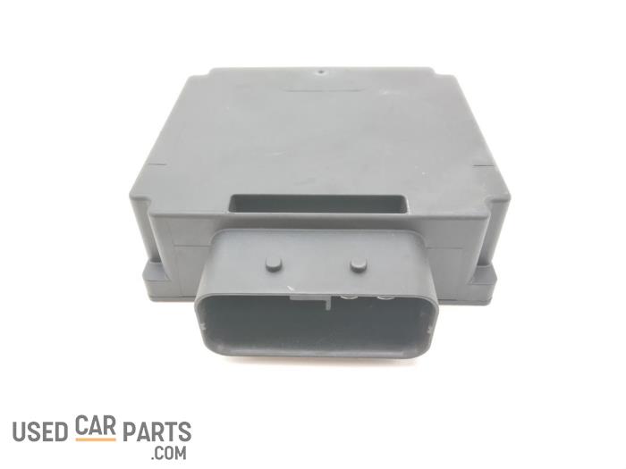 Central electronic module - Volkswagen Golf Plus - O117047