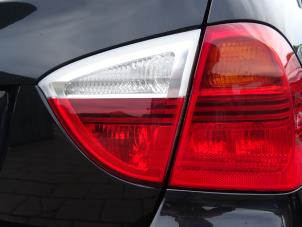 Gebruikte Achterlicht rechts BMW 3 serie Touring (E91) 320d 16V Corporate Lease Prijs op aanvraag aangeboden door Bongers Auto-Onderdelen Zeeland