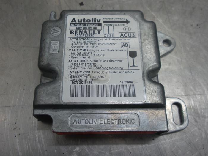 Airbag Module Renault Master III 2.5 dCi 16V 8200272530
