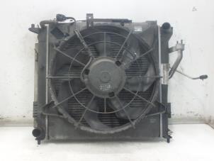 Gebruikte Radiateur Hyundai i30 Crosswagon (WWH) 1.6 CRDi 16V VGT HP Prijs op aanvraag aangeboden door Bongers Auto-Onderdelen Zeeland