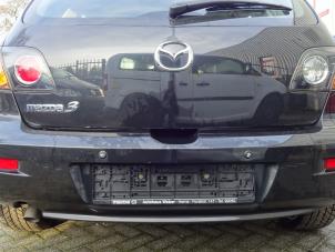 Gebruikte Achterklep Mazda 3 Sport (BK14) 1.6 CiTD 16V Prijs op aanvraag aangeboden door Bongers Auto-Onderdelen Zeeland