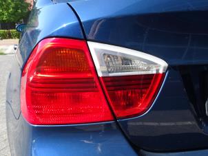 Gebruikte Achterlicht links BMW 3-Serie Prijs op aanvraag aangeboden door Bongers Auto-Onderdelen Zeeland