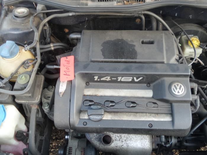 Gebruikte Versnellingsbak Volkswagen Golf IV (1J1) 1.4 16V Prijs op aanvraag aangeboden door Bongers Auto-Onderdelen Zeeland