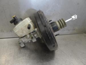 Gebruikte Rembooster Dacia Logan MCV (KS) 1.6 Prijs op aanvraag aangeboden door Bongers Auto-Onderdelen Zeeland