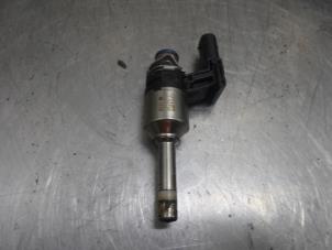 Gebruikte Injector (benzine injectie) Skoda Octavia Combi (1Z5) 1.2 TSI Prijs op aanvraag aangeboden door Bongers Auto-Onderdelen Zeeland